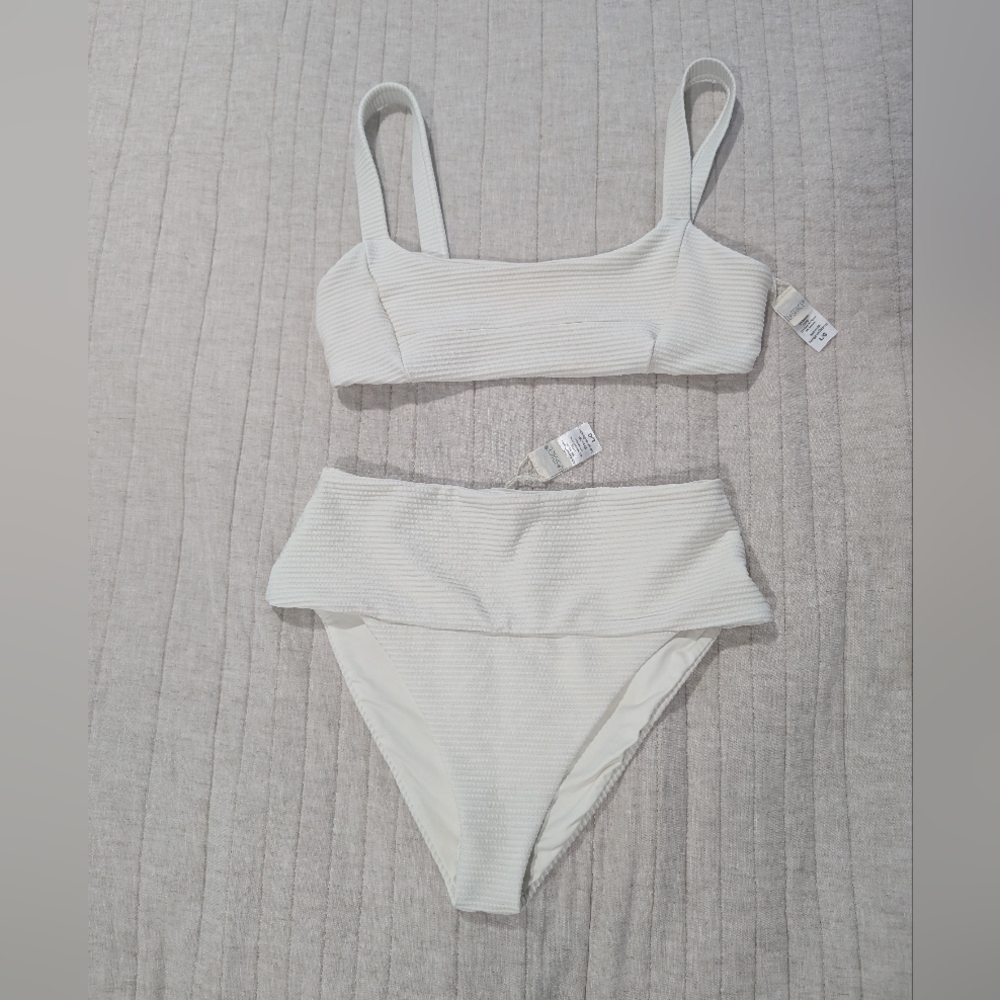 LSPACE Jess top + Desi bottom (size L) NWT